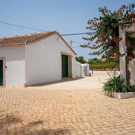 Casa Buganvilia, Quinta Vale Caranguejo *